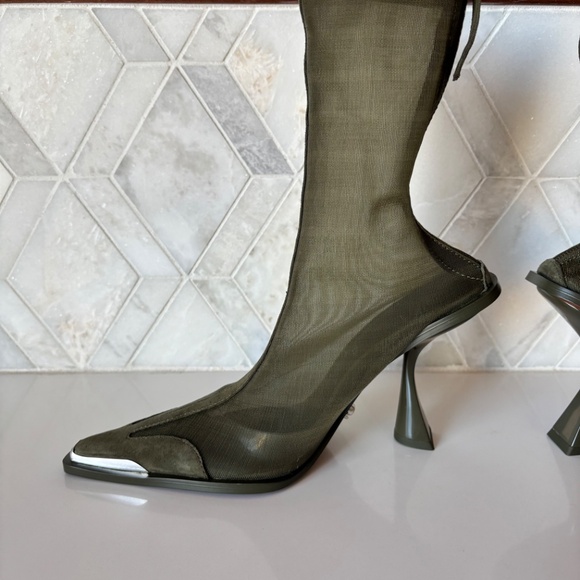 Cult Gaia Size 36/6 Pyramid Heel Boot Pump Green Daija Oliva Zipper New - Picture 3 of 11